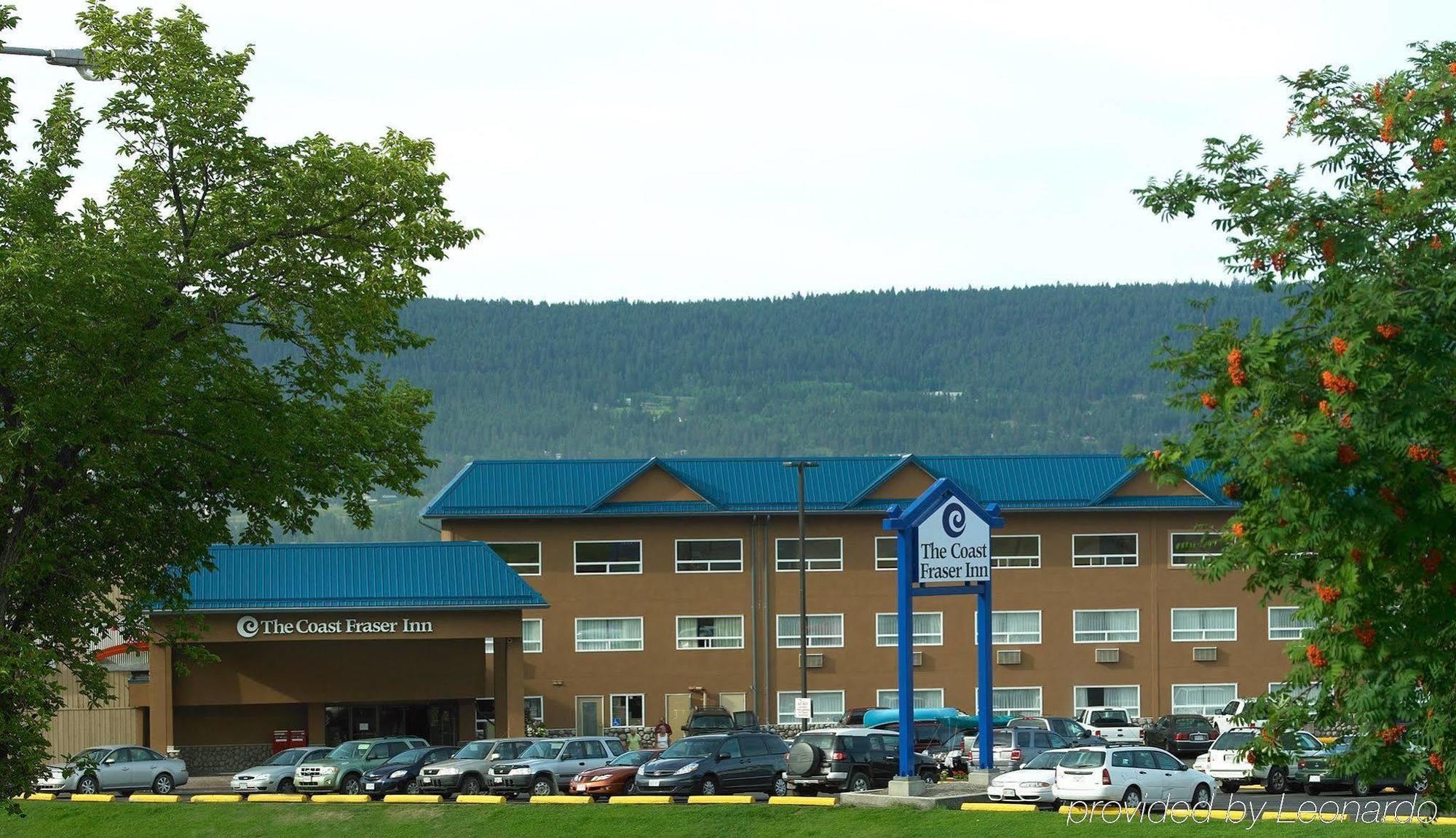 Coast Fraser Inn Williams Lake Exterior photo
